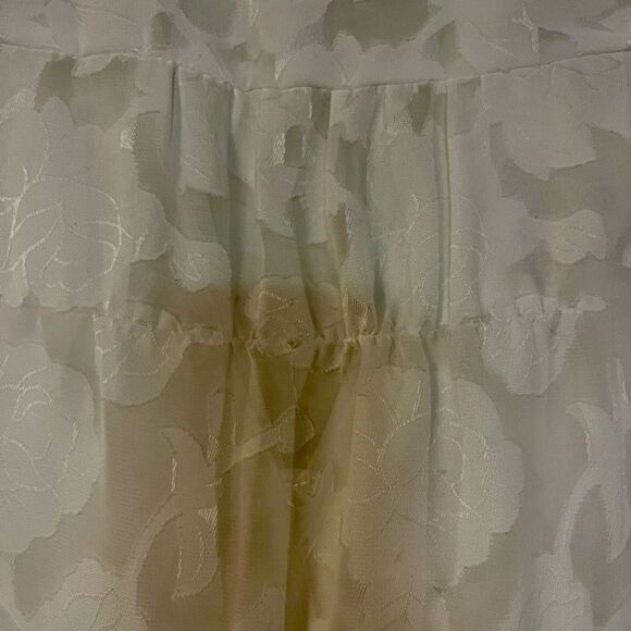 Three Eighty Two Sleeveless Floral Wrap Blouse XS - Picture 5 of 15